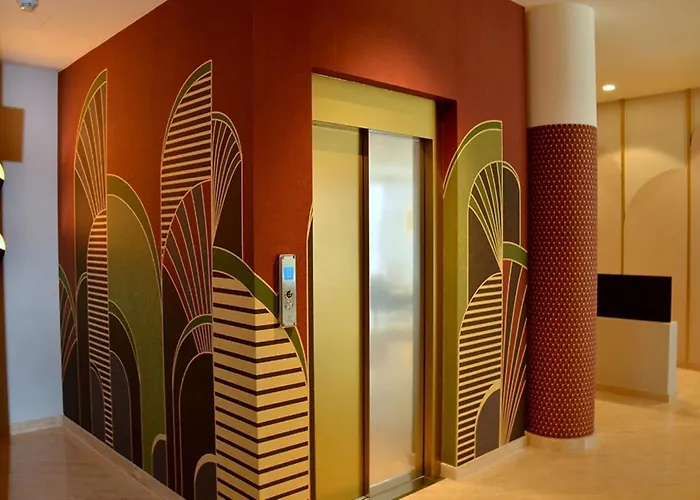 Comfortable Flat With Sea View In Appartamento Bibione