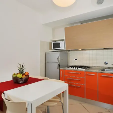 Comfortable Flat With Sea View In Διαμέρισμα Μπιμπιόνε