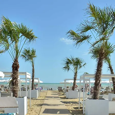 Comfortable Flat With Sea View In Διαμέρισμα Μπιμπιόνε