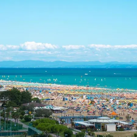 Διαμέρισμα Comfortable Flat With Sea View In *