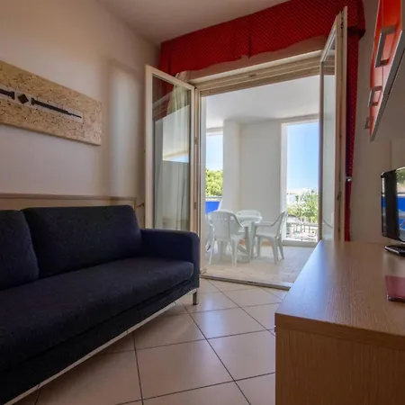 Comfortable Flat With Sea View In Διαμέρισμα *