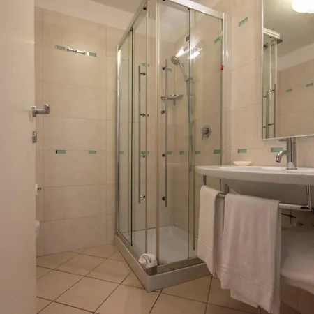 Comfortable Flat With Sea View In