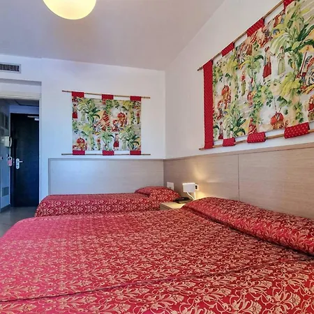 Comfortable Flat With Sea View In