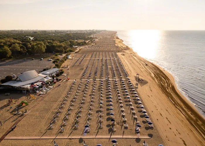 Comfortable Flat With Sea View In Бібіоне